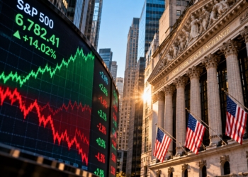 Wall Street’s Record Rally Masks Losses in More Than 40% of S&P 500 Stocks